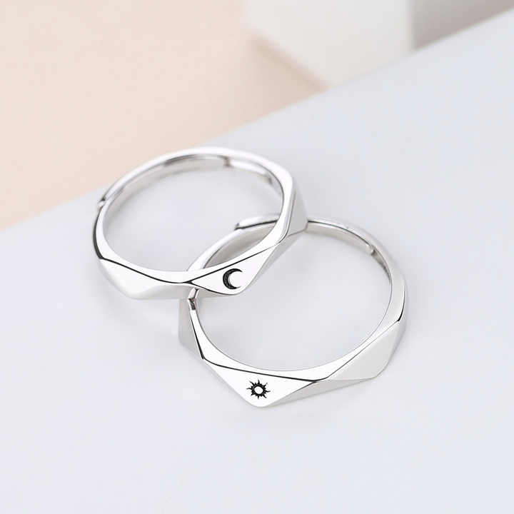 	Cặp nhẫn Nhật Nguyệt