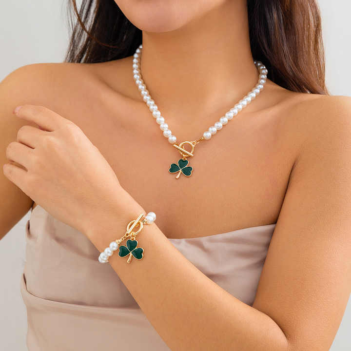 Bộ vòng cổ vòng tay hình 3 lá