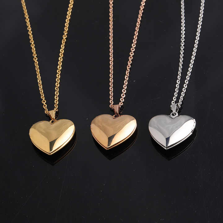 	Couple Heart Necklace