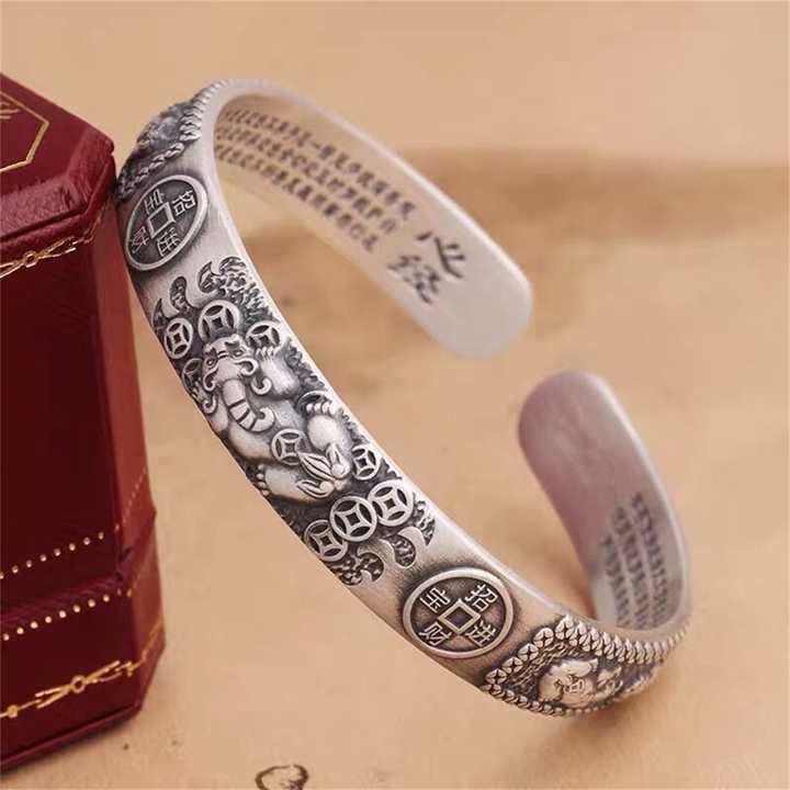 	Lắc Tay Nam Engrave