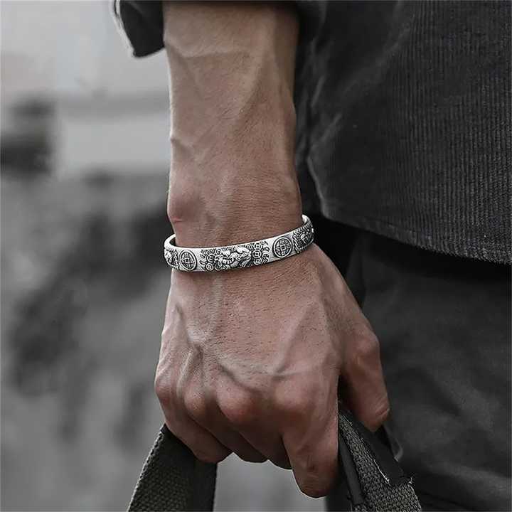 	Lắc Tay Nam Engrave