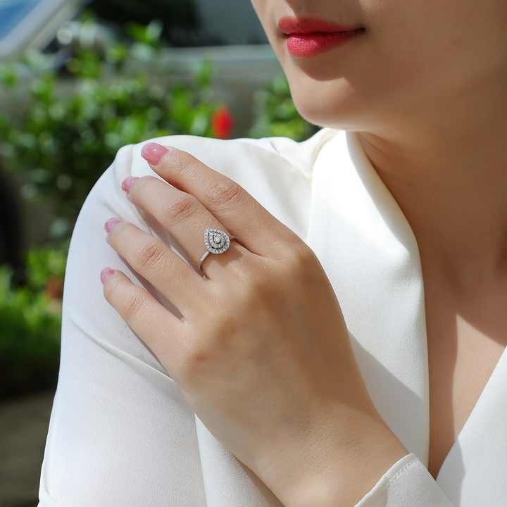 Nhẫn Tear Sparkle
