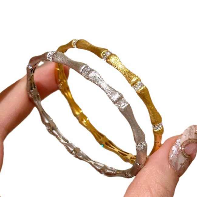 Vòng tay Bead Layer