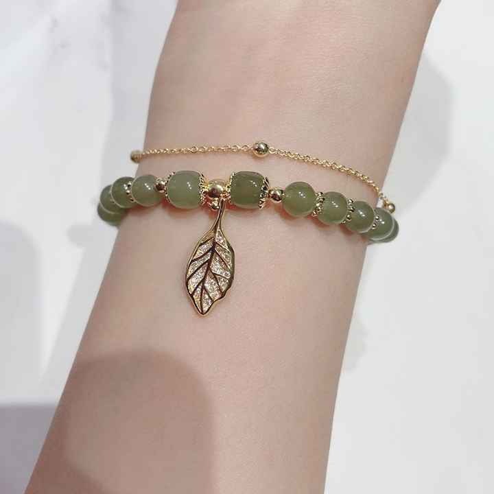 Vòng tay chuỗi hạt đá quý