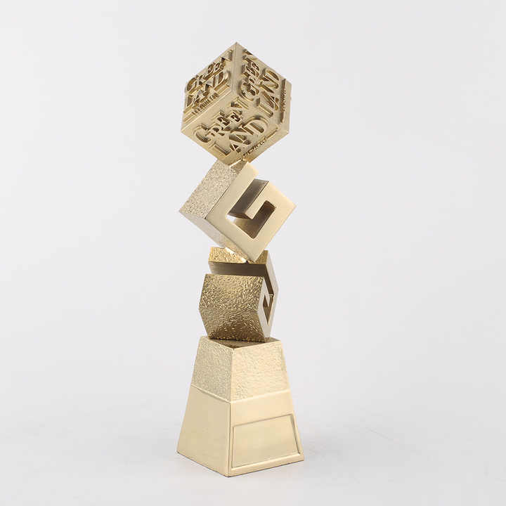 Cúp Vinh Danh Tùy Chỉnh